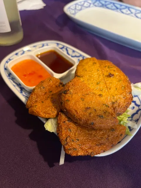 Suganya's Thai Restaurant