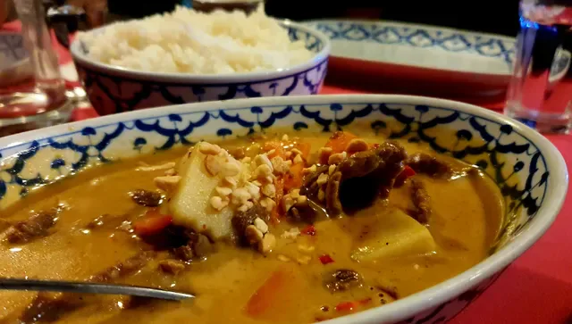 Suganya's Thai Restaurant