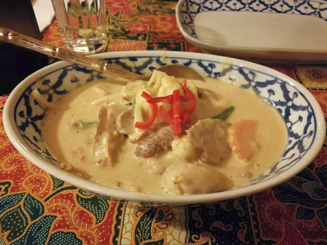 Suganya's Thai Restaurant