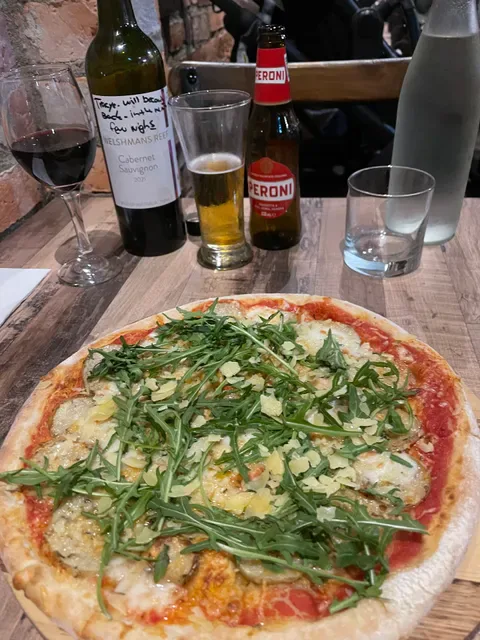Red Door Pizza