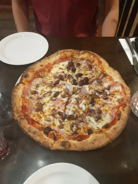 Bella Fresca Pizzeria