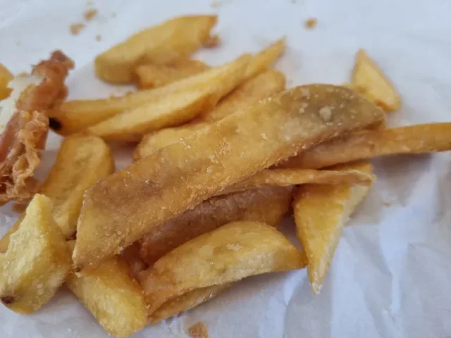 Blue Sea Fish Shop