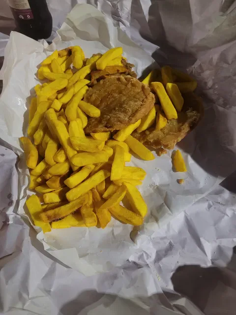 Blue Sea Fish Shop