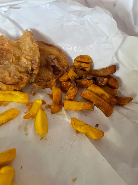 Blue Sea Fish Shop