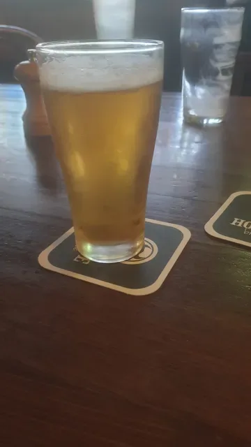 Railway Hotel Castlemaine
