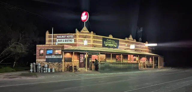 Railway Hotel Castlemaine