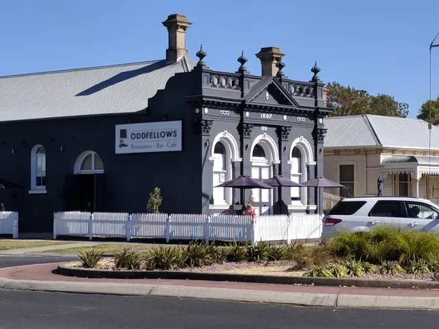 BabilOddfellows Restaurant