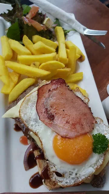 Cafe Nudeli / Nudeli Express. Cafe & Restaurant