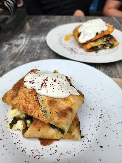 Future Cafe - Halal