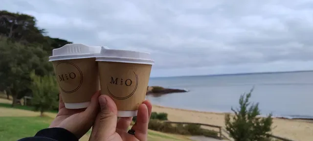 M & O Cafe