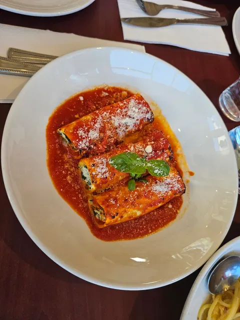 Pino's Trattoria