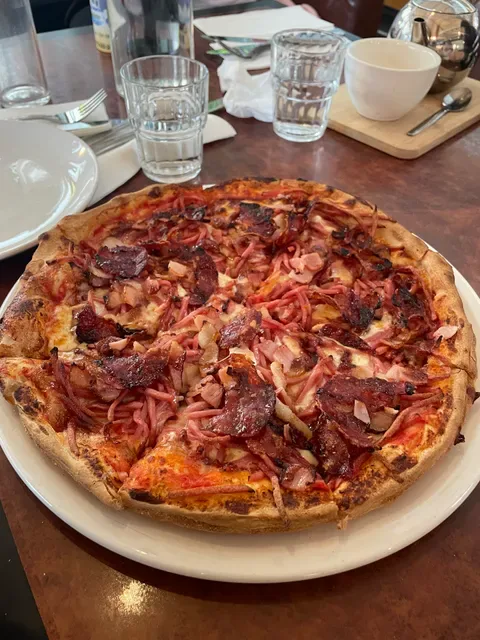 Pino's Trattoria