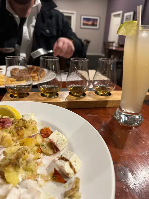 Rusty Water Brewery Restaurant & Bar