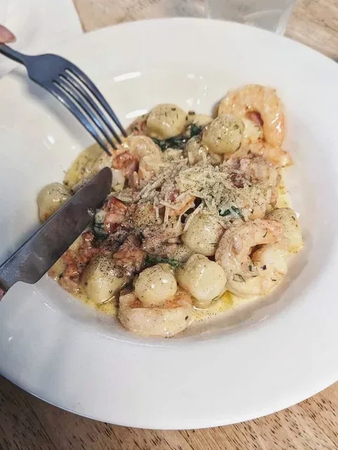 Smokeytown Cafe and Restaurant