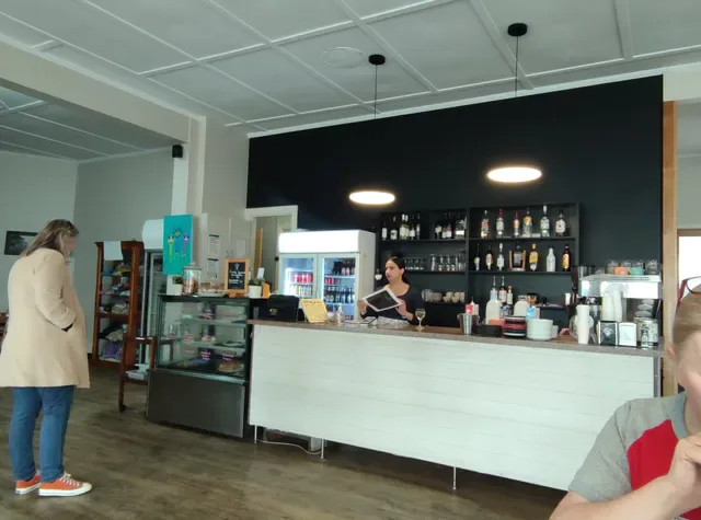 Smokeytown Cafe and Restaurant