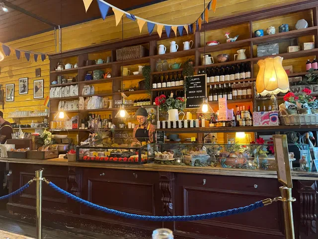 Cliffy's Emporium