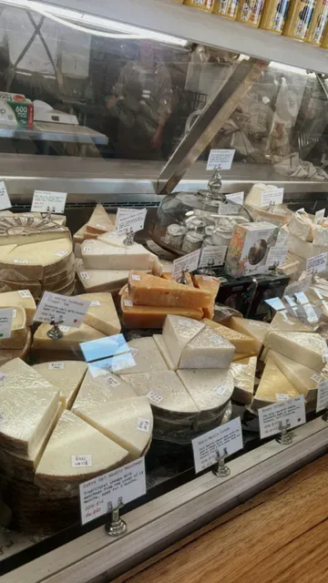 winespeake cellar + deli