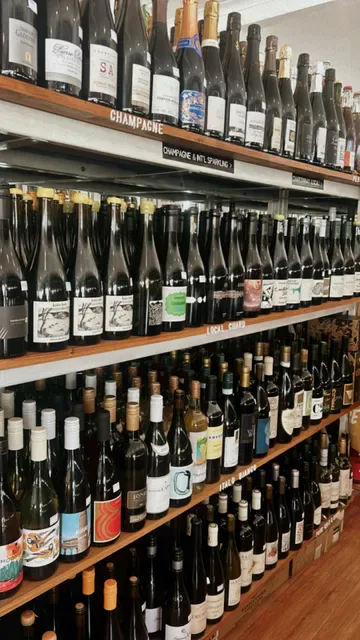 winespeake cellar + deli