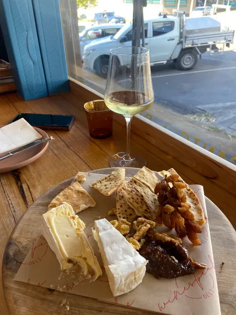 winespeake cellar + deli
