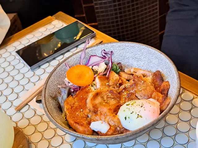 ILZA JAPANESE CAFE DOCKLANDS