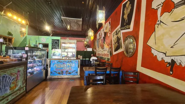 The French Pear Cafe