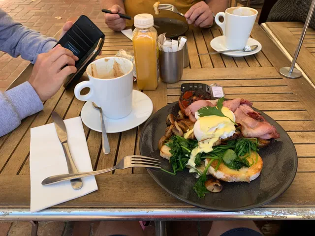 Cafe Zoo