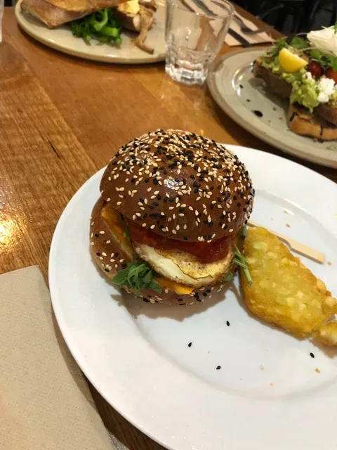 7 Origins Cafe