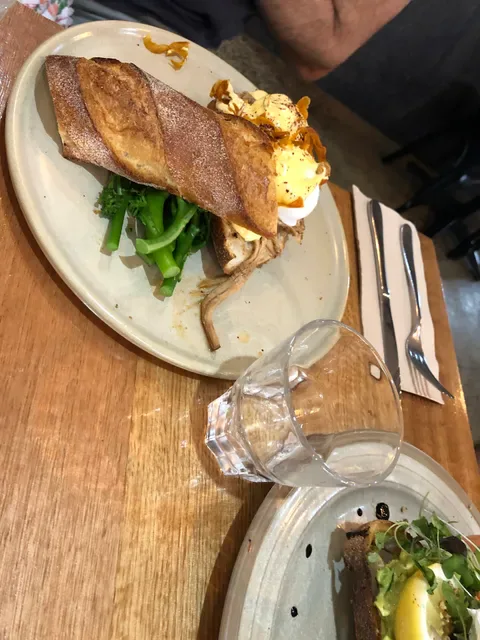 7 Origins Cafe