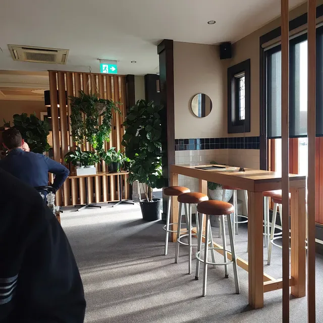 Telegraph Hotel