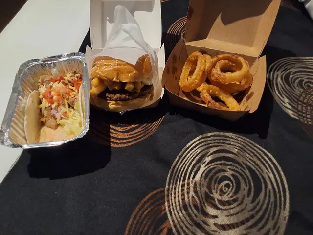 Burger Plus Geelong