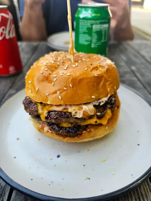 Burger Plus Geelong