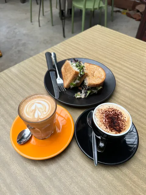 Cafe Go.