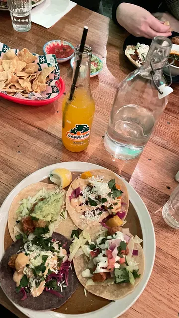 El Santo de los Tacos