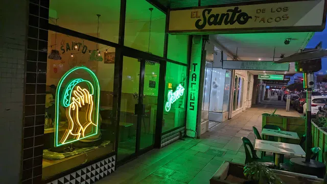 El Santo de los Tacos
