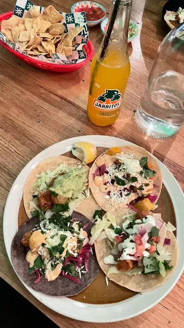 El Santo de los Tacos