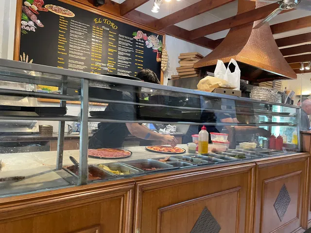 El Toro Pizza & Restaurant