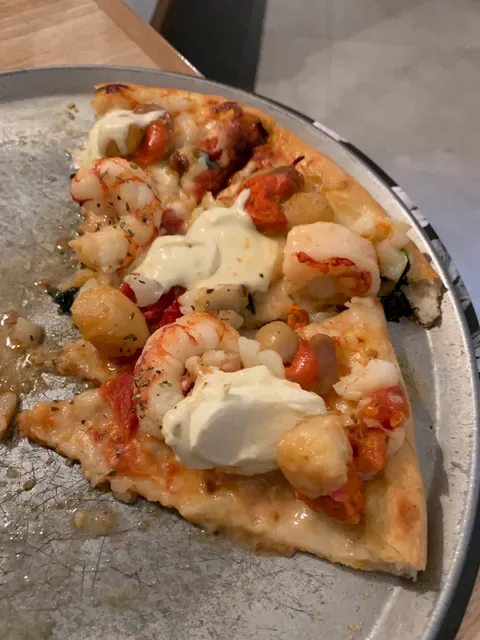 El Toro Pizza & Restaurant