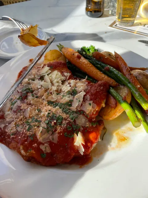 El Toro Pizza & Restaurant