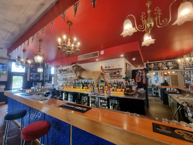 Elephant & Castle Hotel