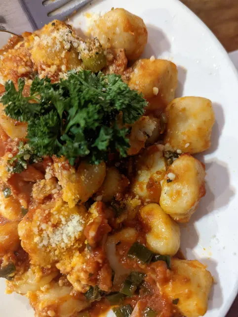 Lipari Cafe Bar Restaurant