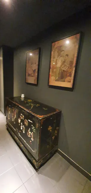 Man Bo Restaurant