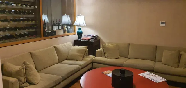 Man Bo Restaurant