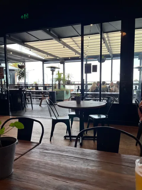 Mavs Greek Restaurant