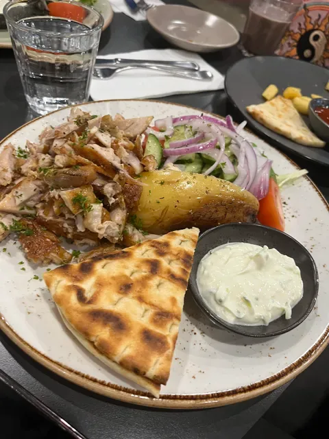 Mavs Greek Restaurant