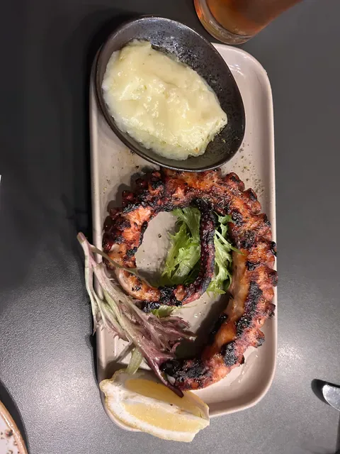 Mavs Greek Restaurant