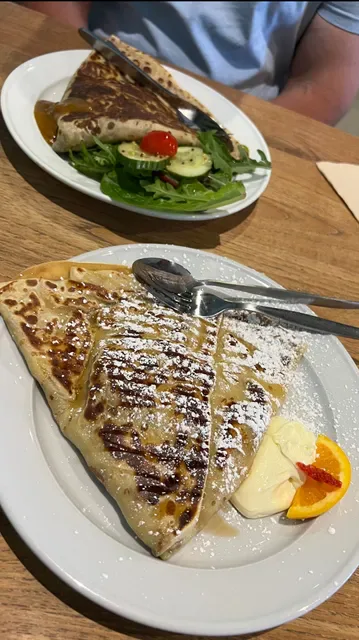 Panache Cafe and Creperie