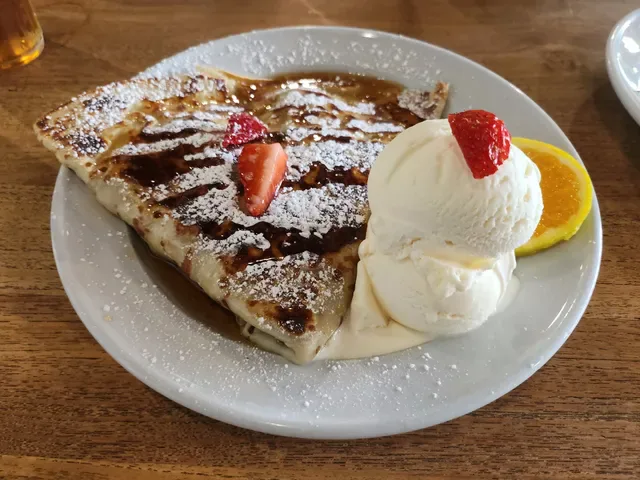 Panache Cafe and Creperie