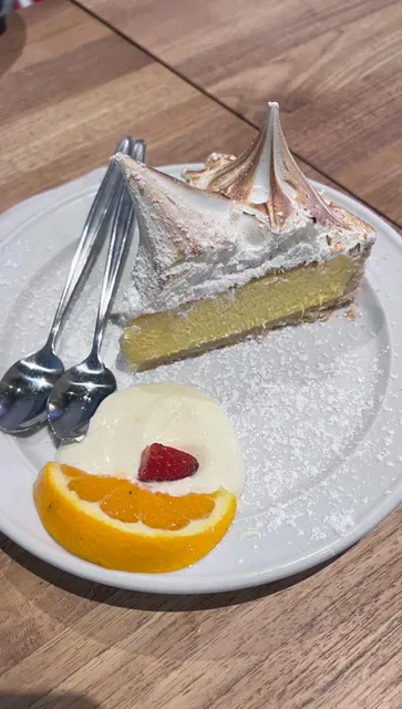 Panache Cafe and Creperie