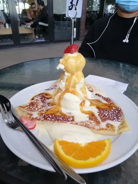 Panache Cafe and Creperie