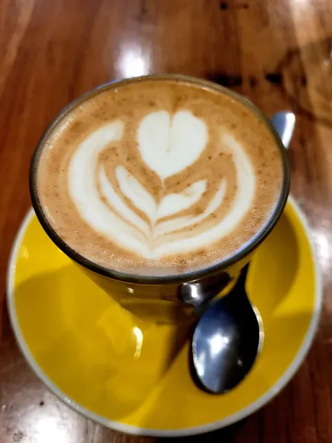 Winter's Cafe.